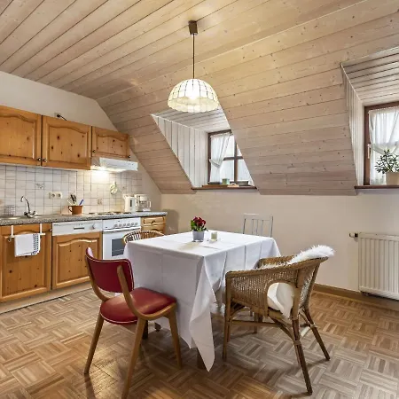 Apartment In Palatinate With Balcony Schonsee